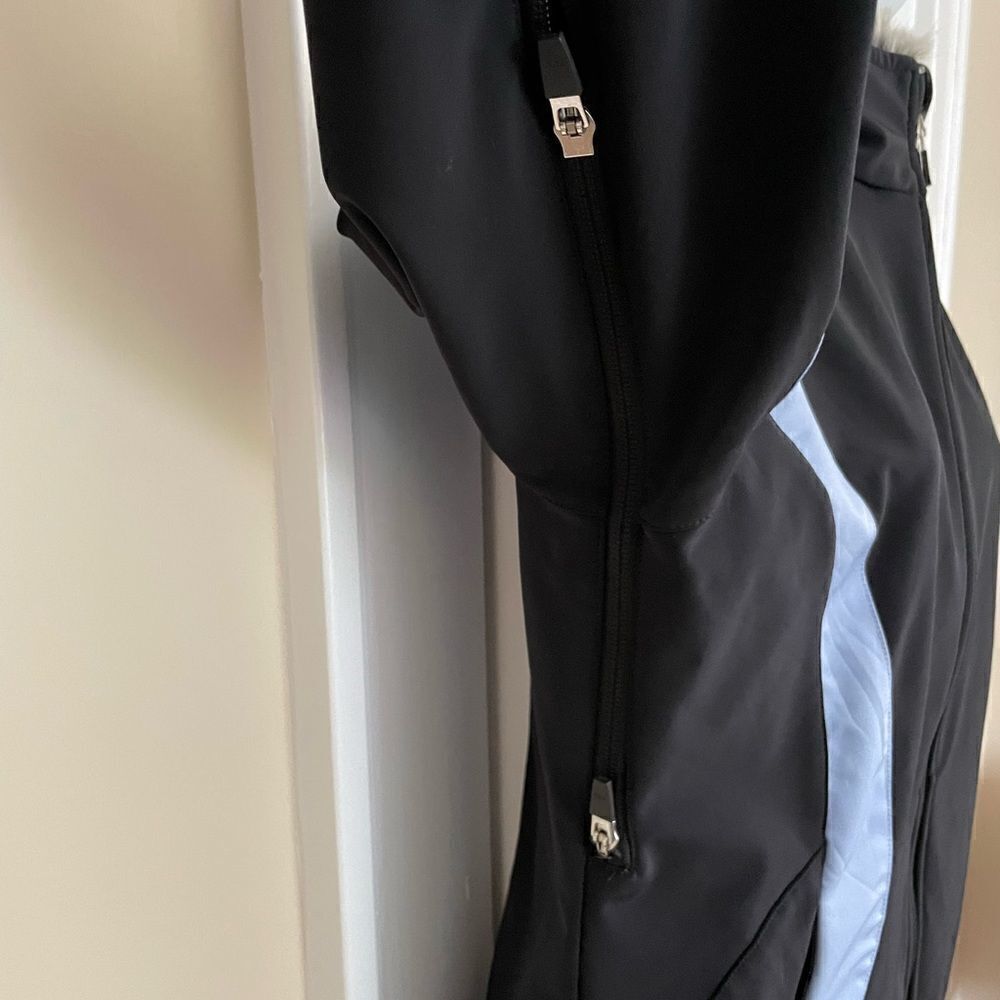 Obermeyer Water Resistant Soft Shell Jacket - Picture 6 of 11